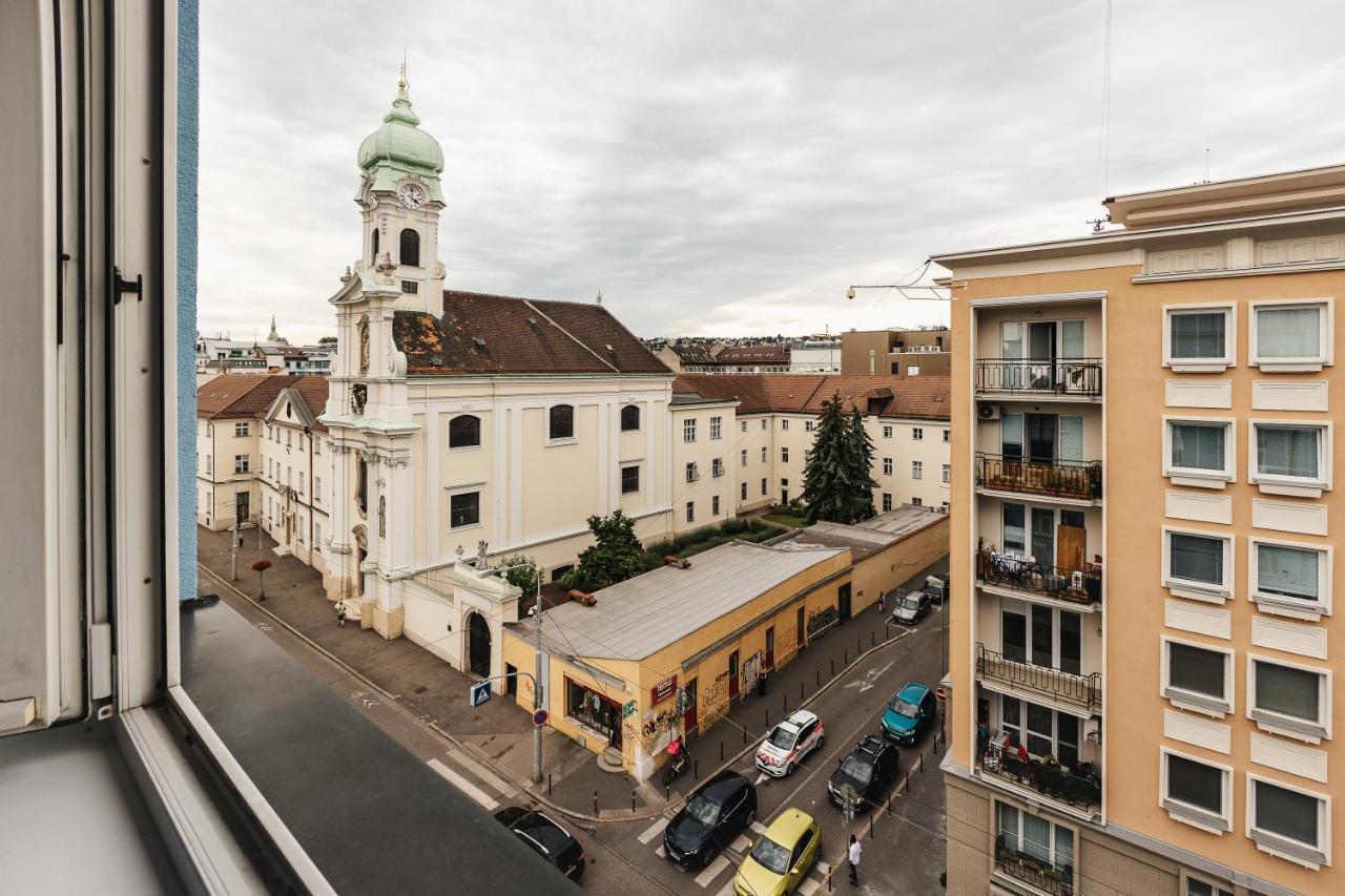 Apartment Friends Bratislava Downtown !!! エクステリア 写真